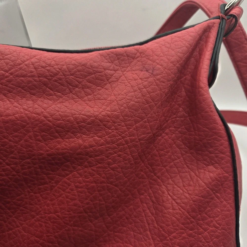 ROSETTI Faux Leather Bright Pink Shoulder Bag Hobo VTG